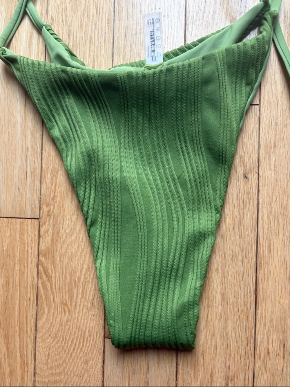 Zaful bikini Ribbed Underwire Set tie bottoms adjustable straps green